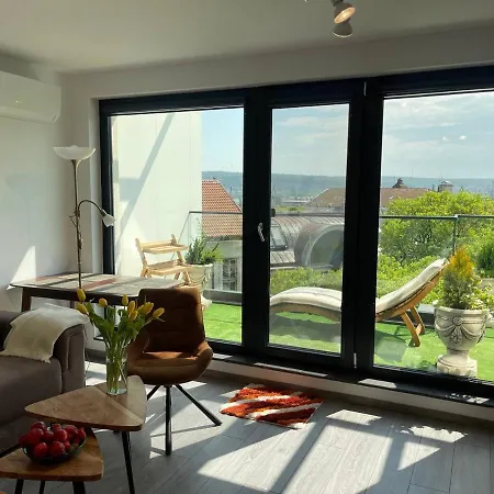 Panoramic In With Underground Parking Apartment *