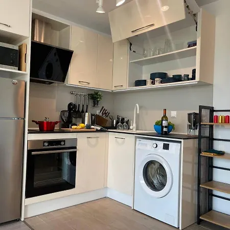 Panoramic In With Underground Parking Apartment