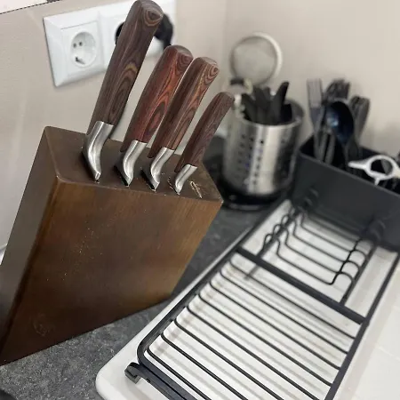 Panoramic In With Underground Parking Apartment *