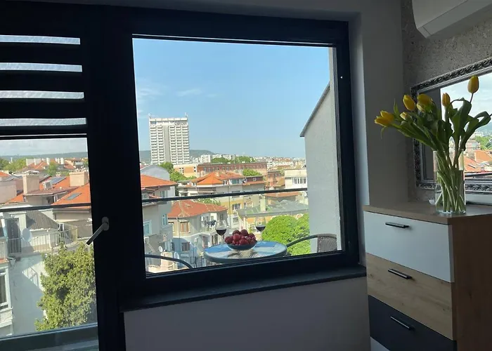 Apartment Panoramic In With Underground Parking *