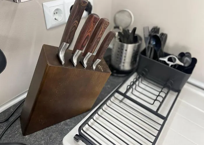 Panoramic In With Underground Parking Apartment *