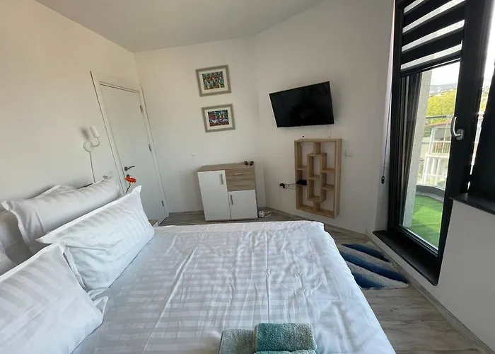 Panoramic In With Underground Parking * Varna