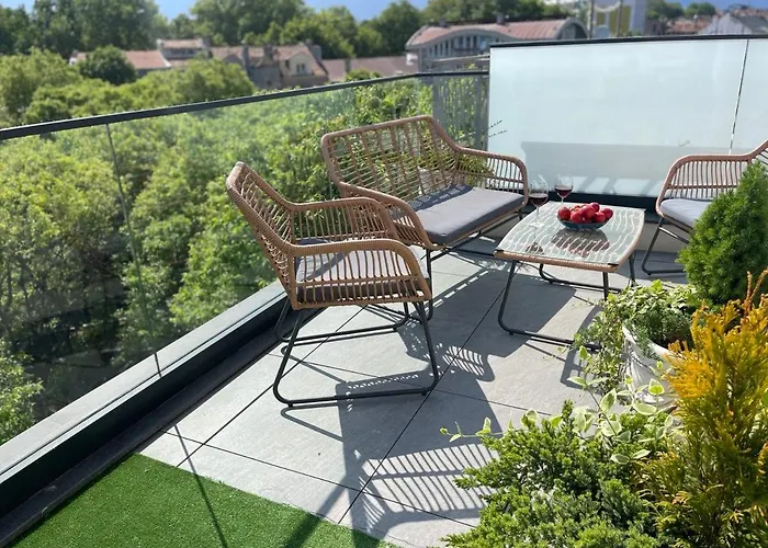 Apartment Panoramic In With Underground Parking *